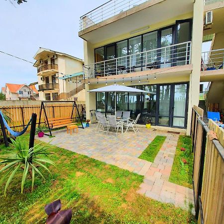 Beachfront Apartments ,,Kapro-One,, Урекі Екстер'єр фото