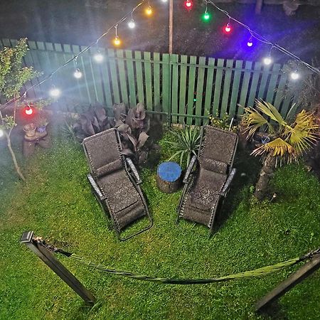 Beachfront Apartments ,,Kapro-One,, Урекі Екстер'єр фото