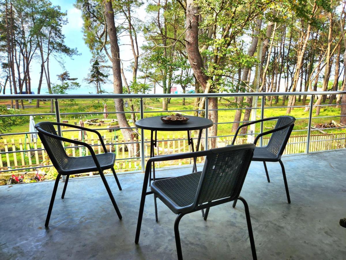 Beachfront Apartments ,,Kapro-One,, Урекі Екстер'єр фото
