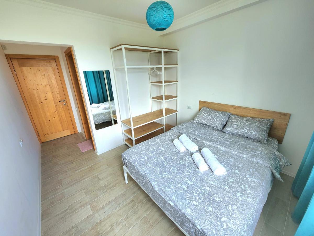Beachfront Apartments ,,Kapro-One,, Урекі Екстер'єр фото
